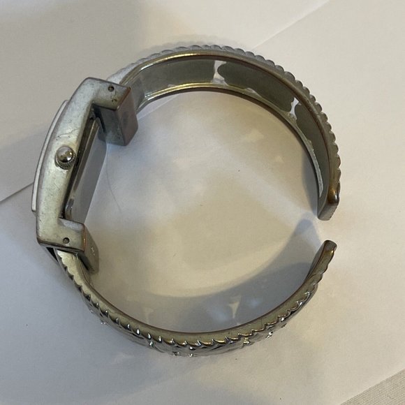 Silver Tone Pink Dial Monkey and Crystals Womens Cuff Watch Bracelet New Battery - Picture 8 of 10